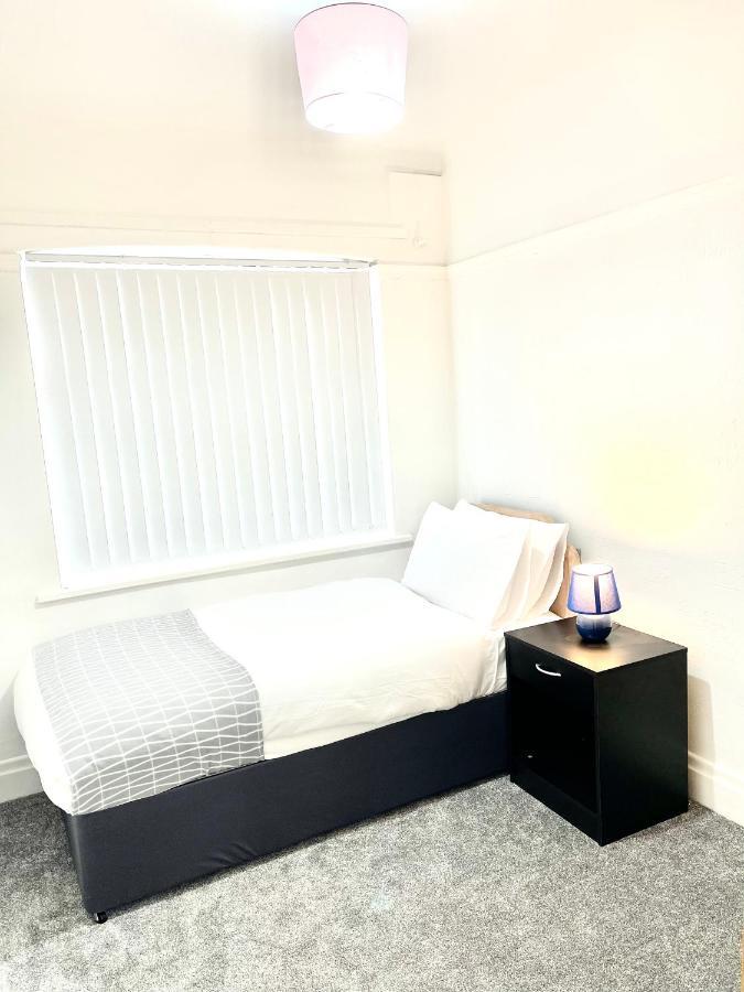 Lotus Home Wallasey Exterior foto